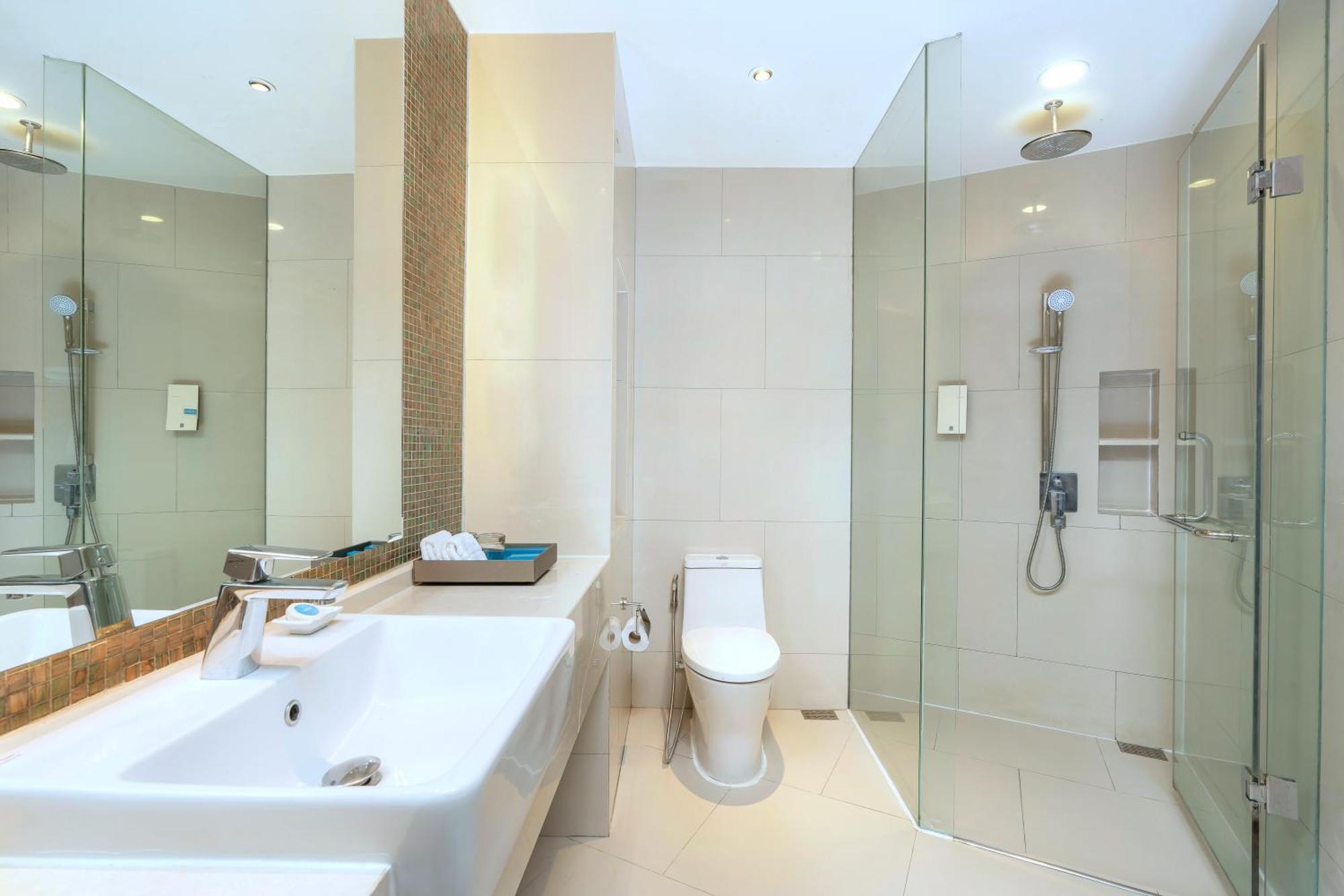 Suite with Private Pool,1550615626:JPEG
