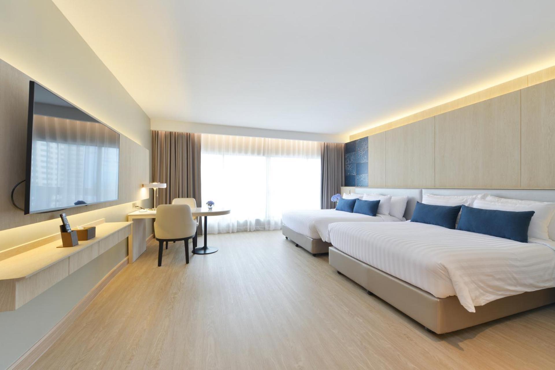 Grand Deluxe Twin Room