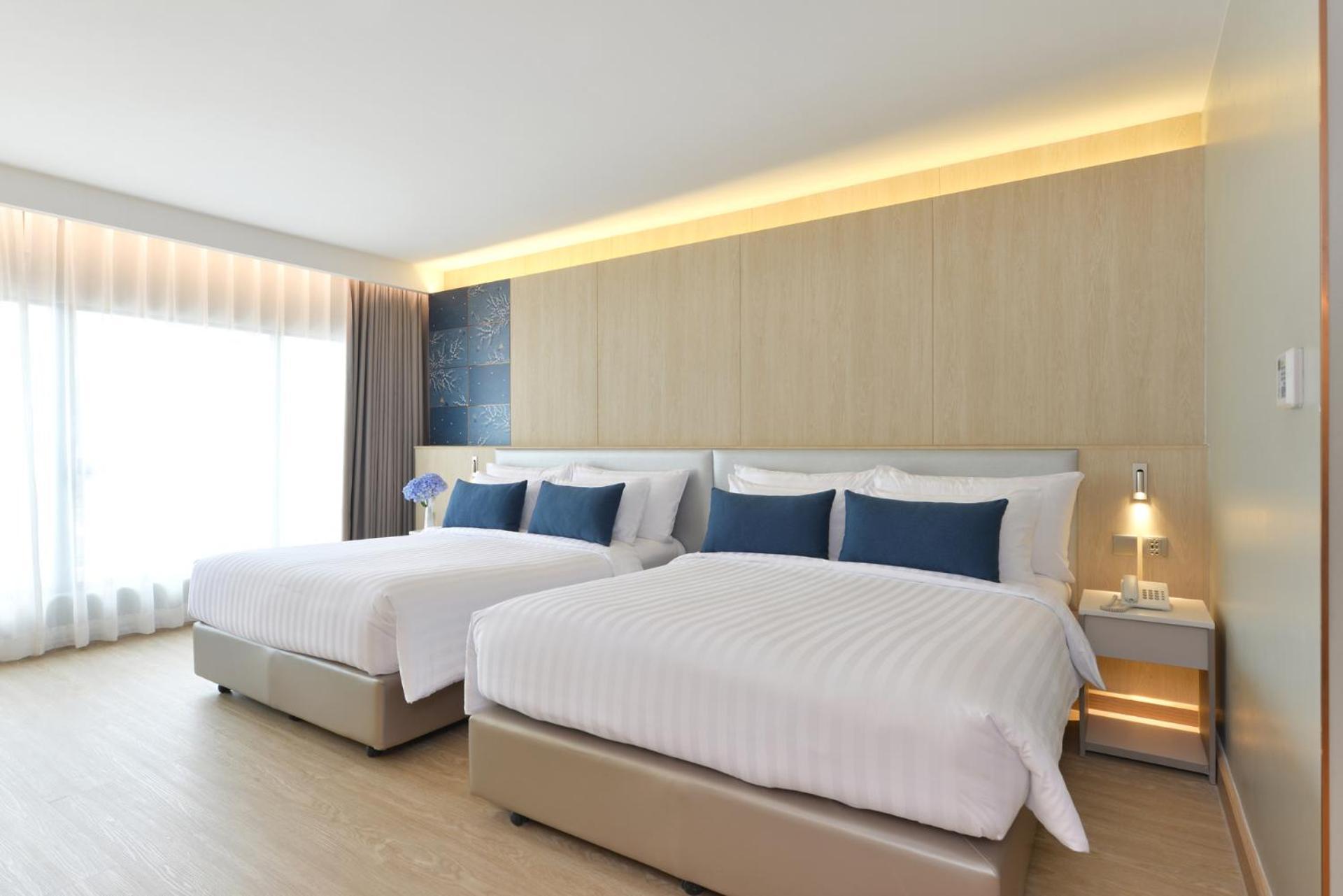 Grand Deluxe Twin Room