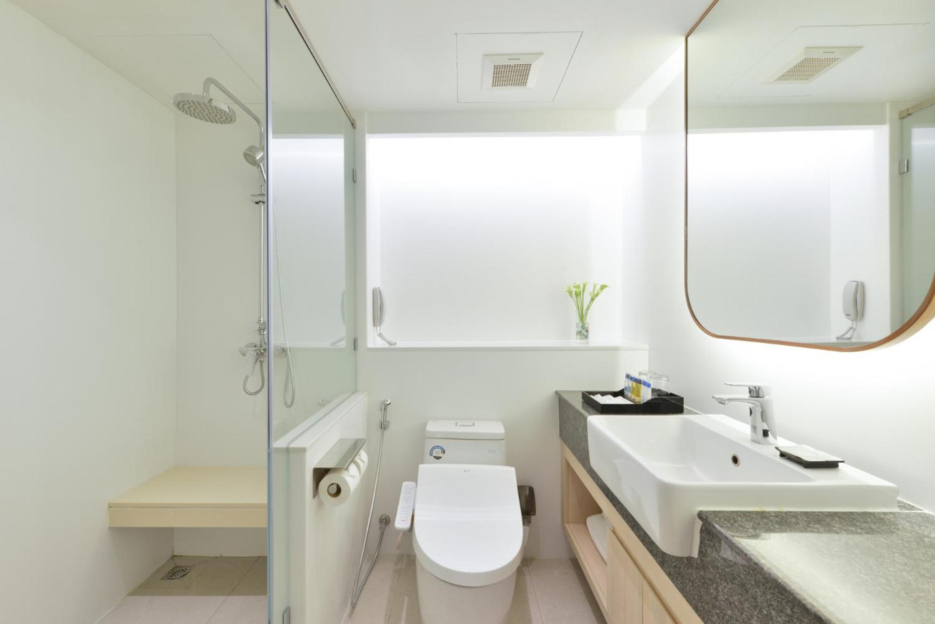Grand Deluxe Twin Room
