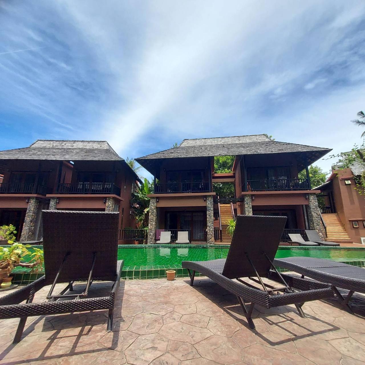 Superior Double Room Pool Access