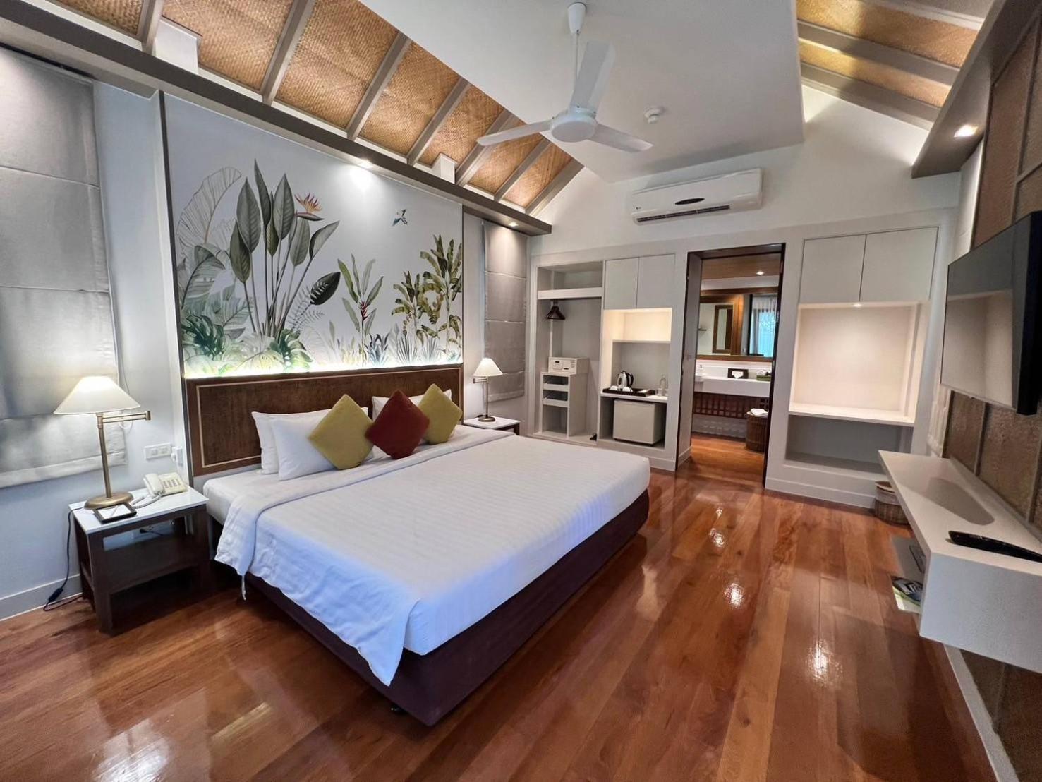 Villa with Garden View,1565553388:JPEG