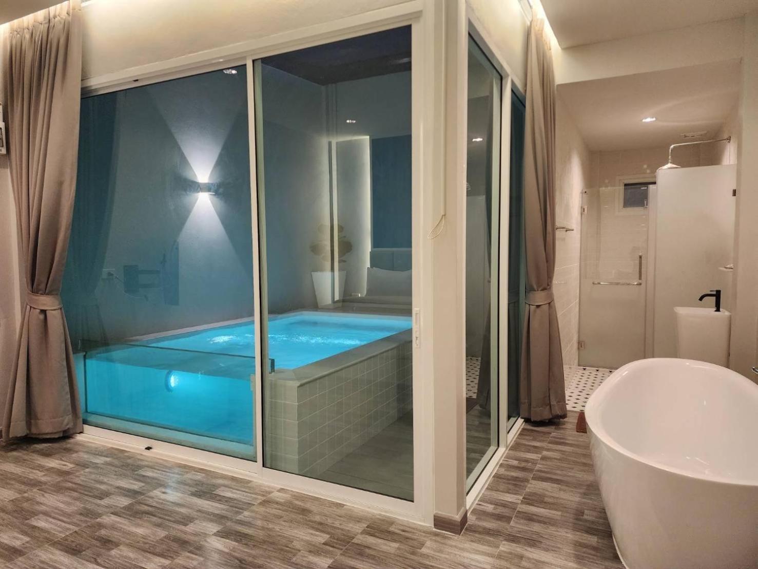 One-Bedroom Villa