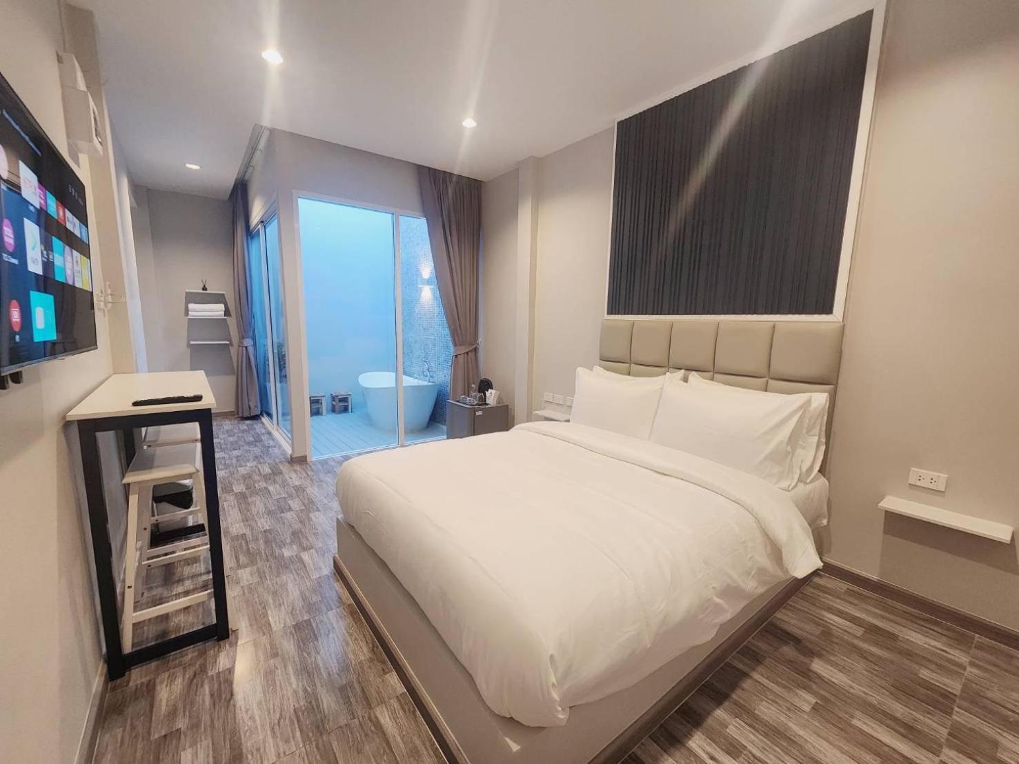 Deluxe Villa