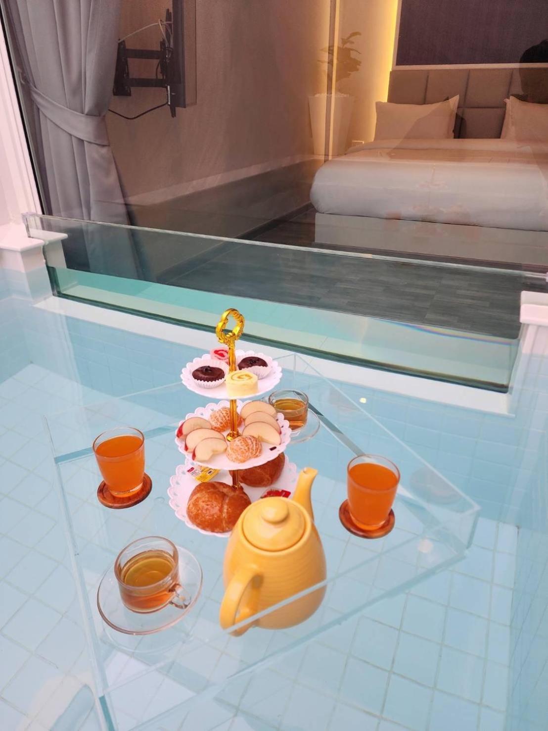 One-Bedroom Villa