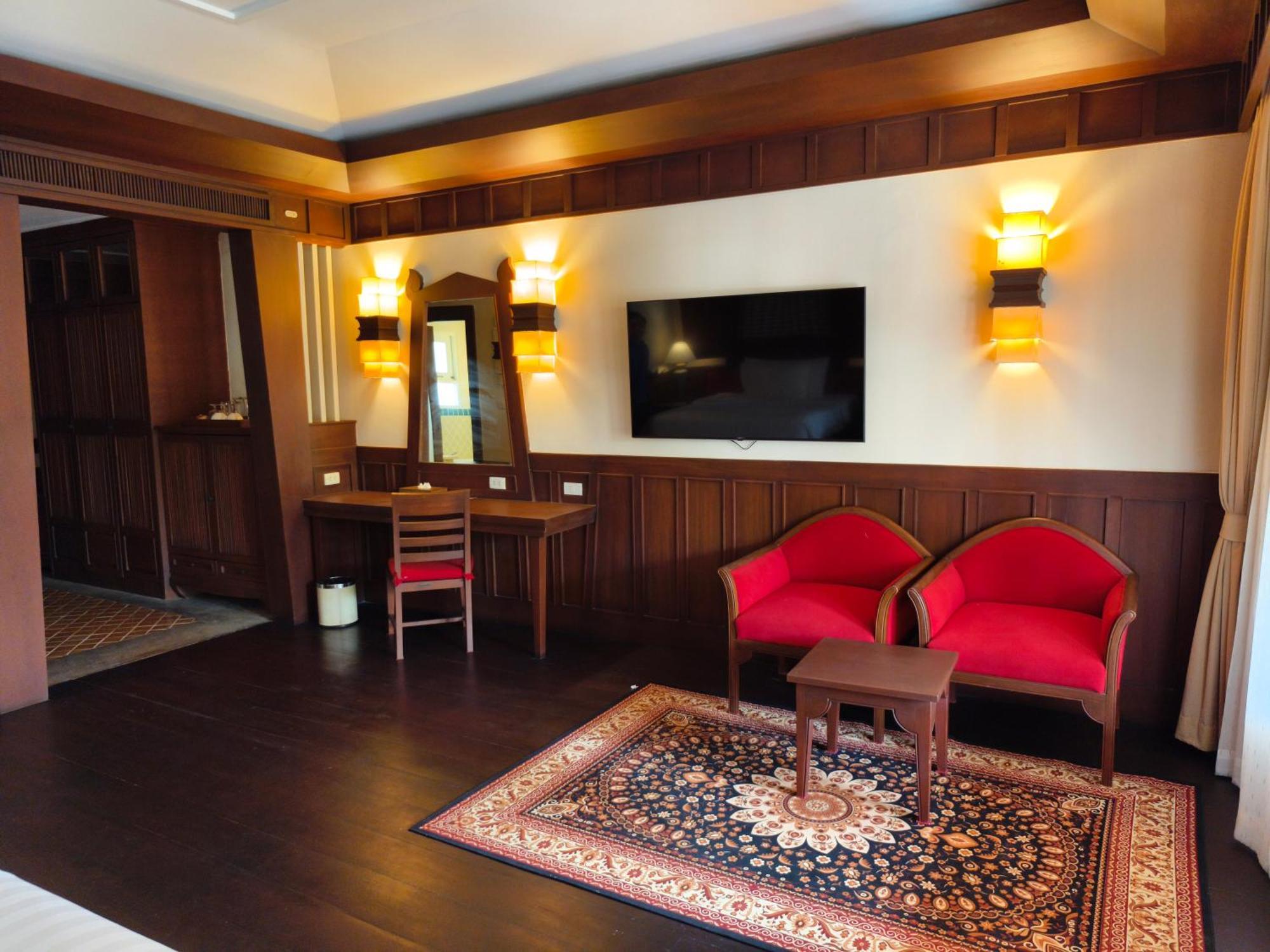 Deluxe Double or Twin Room