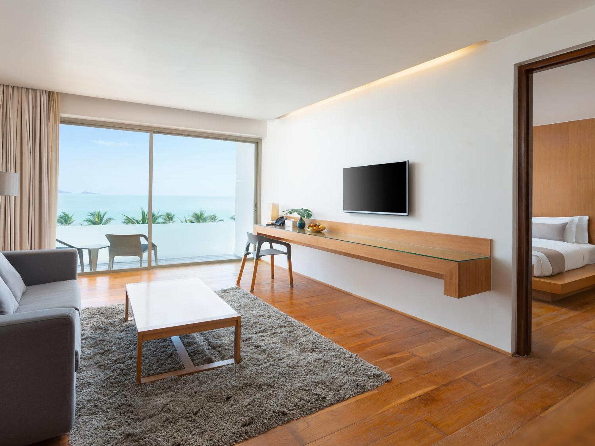Deluxe Suite Sea View