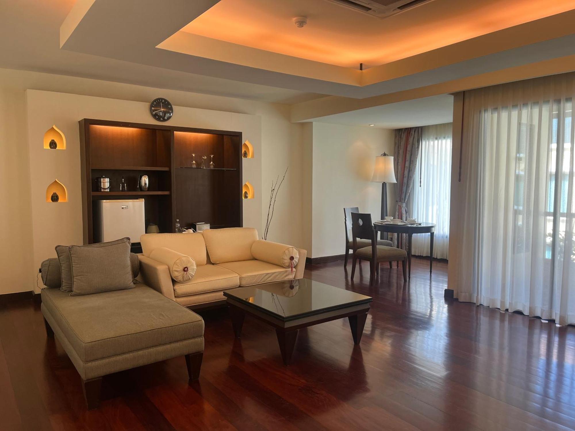 Junior Suite