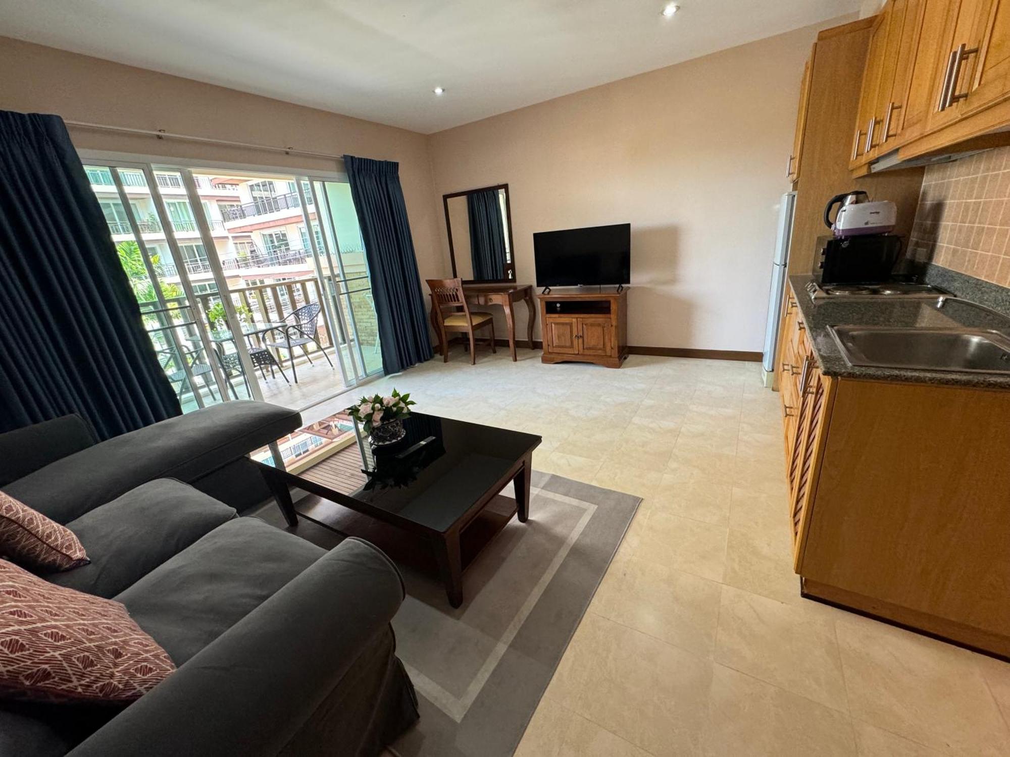 Superior One-Bedroom Suite