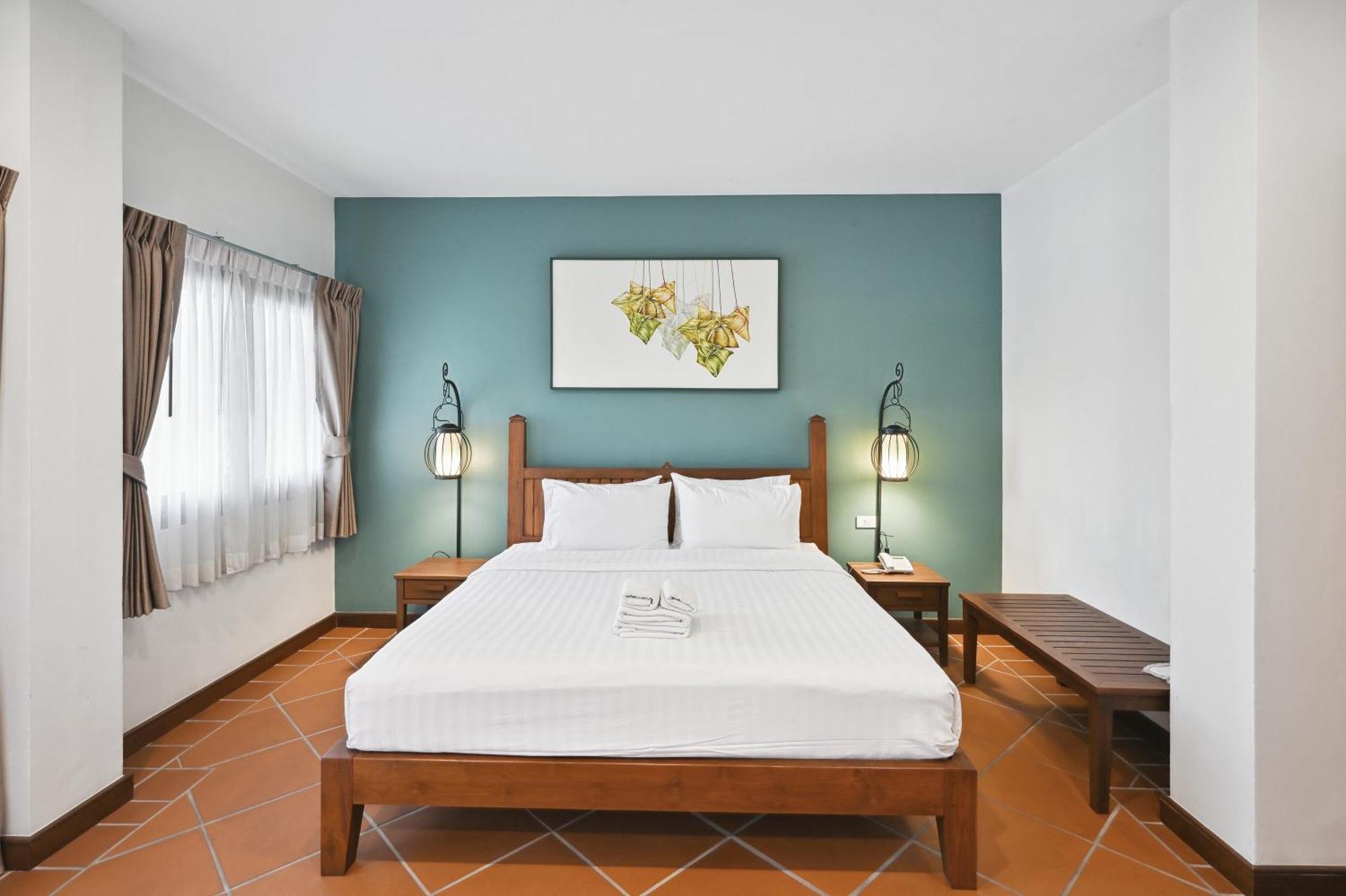 Superior King Room,1586190907:JPEG