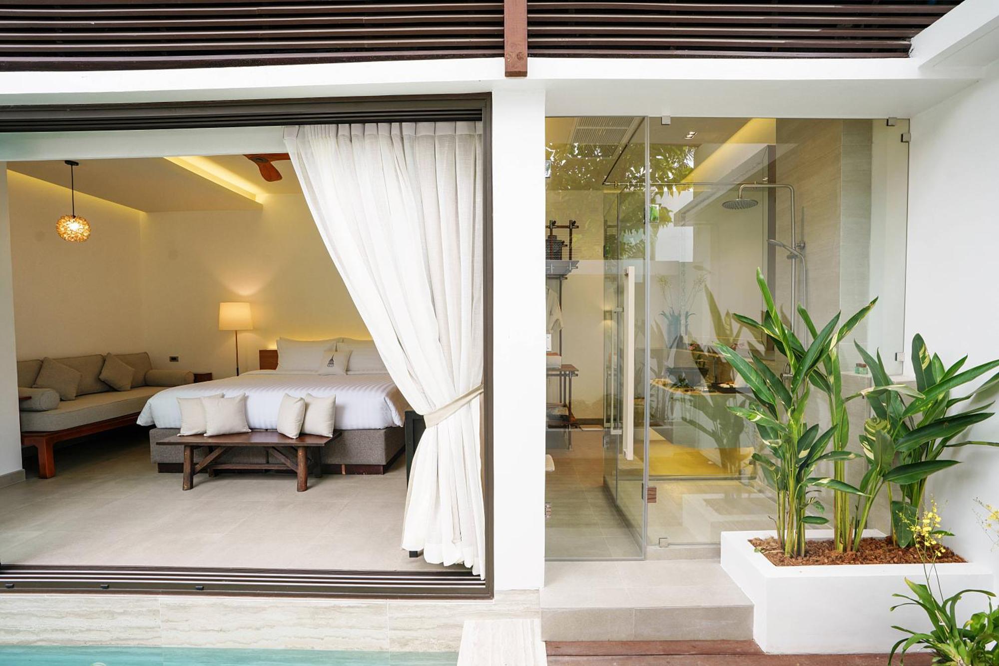 Deluxe Suite Private Pool