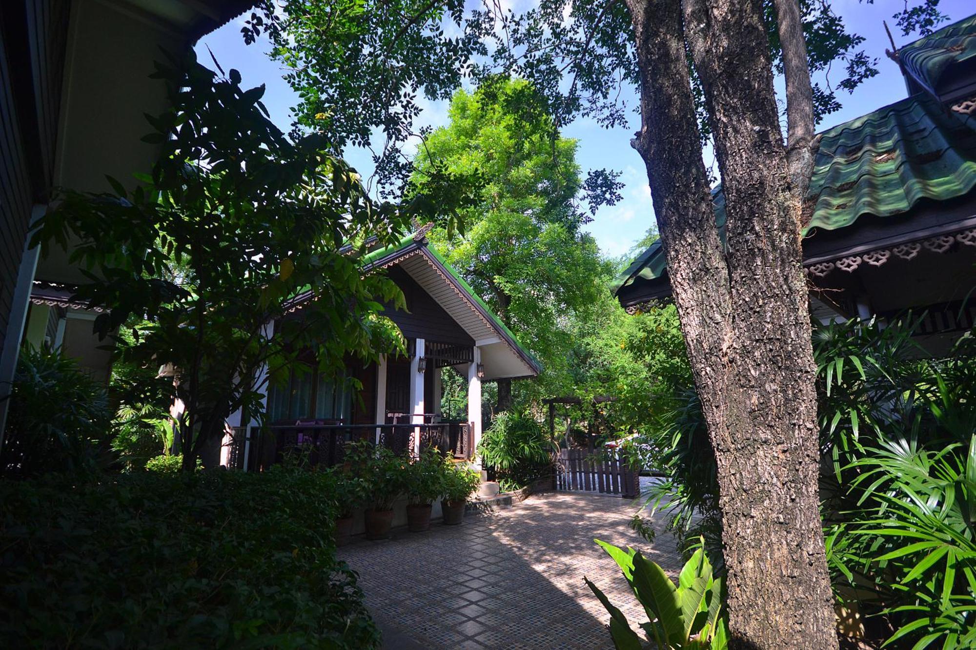 Family Bungalow,1742687285:JPEG