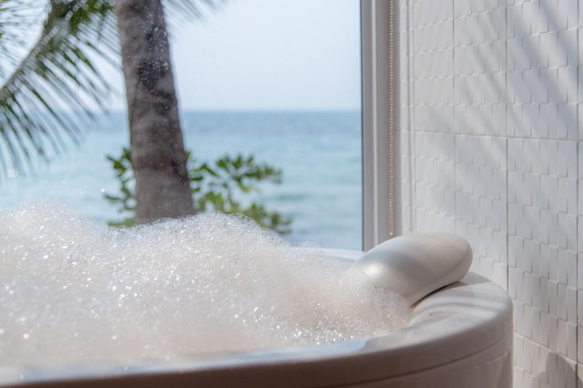 Deluxe Bungalow mit Meerblick