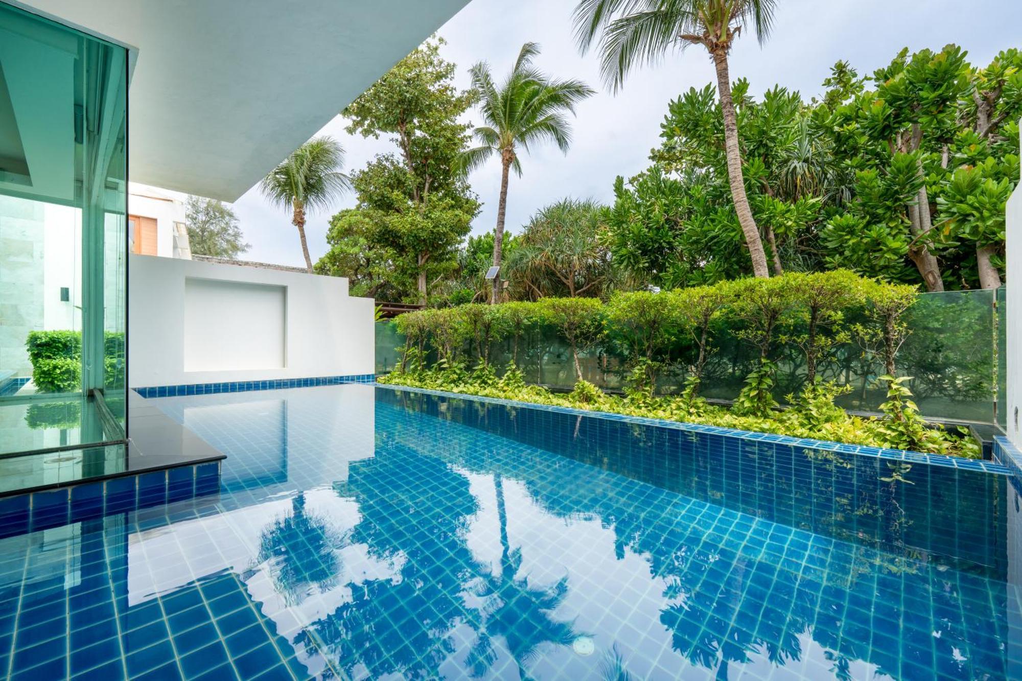 Beach Front Pool Villa Daily Complimentary Minibar
