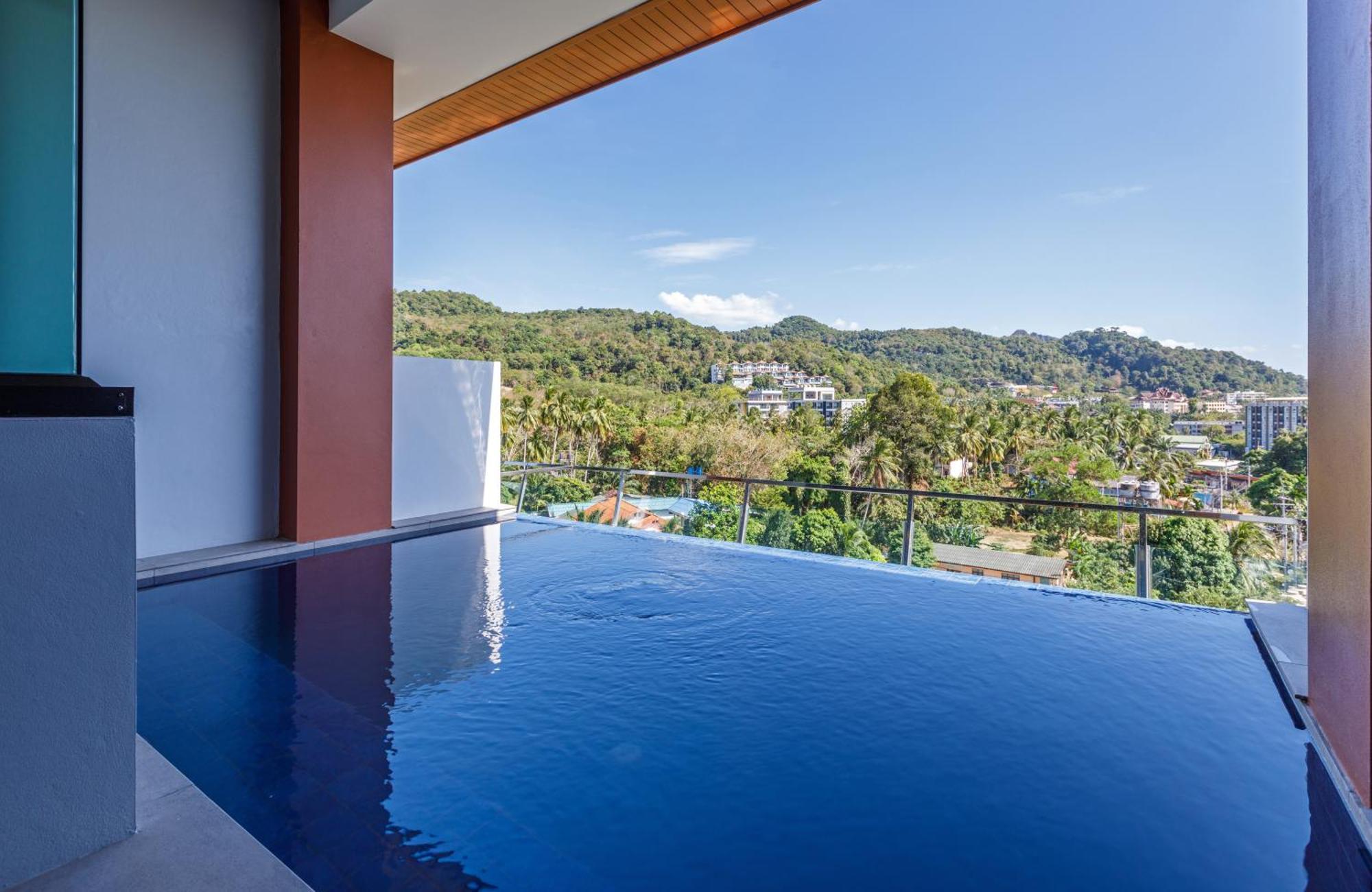 Family Room Private Pool