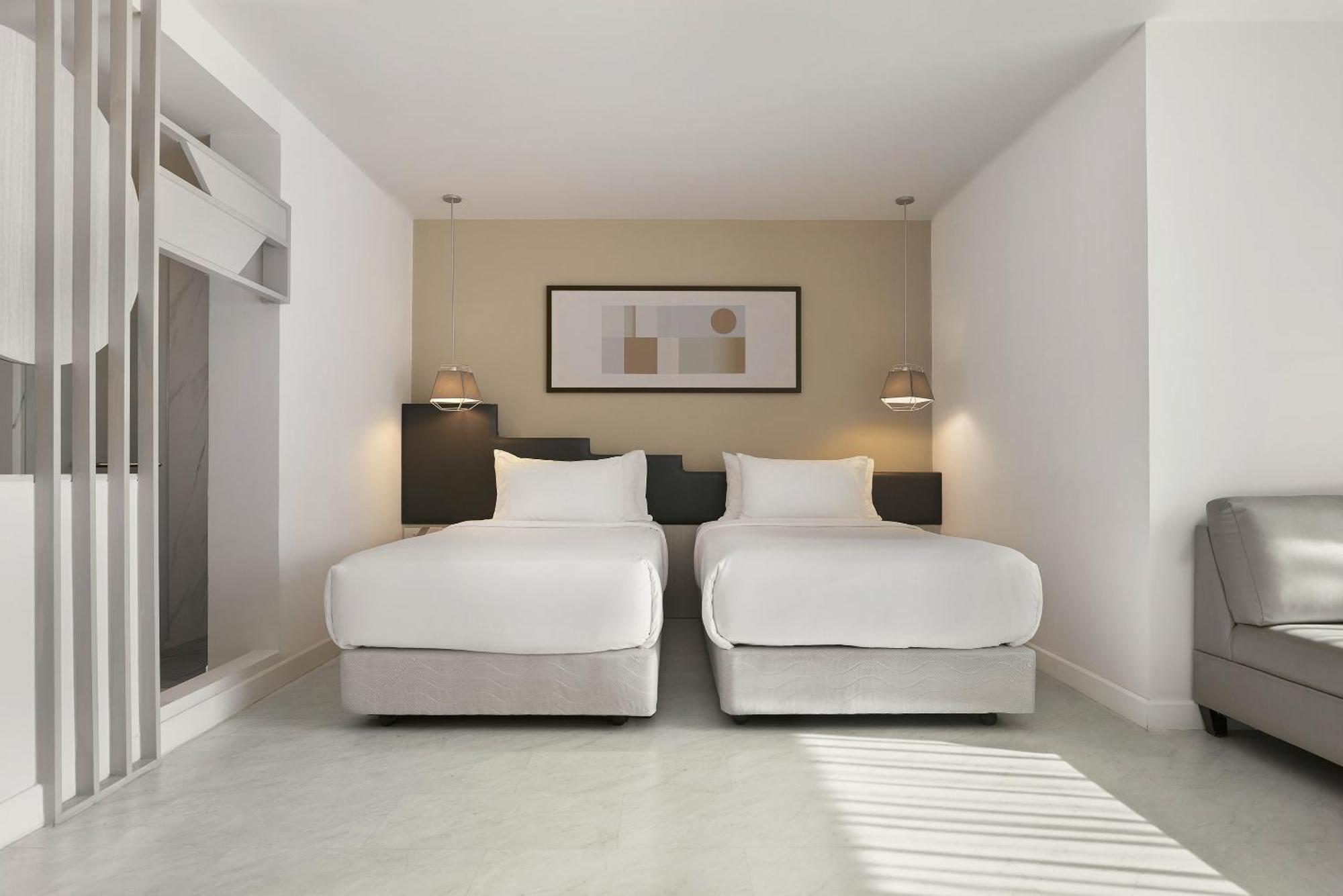 Deluxe Premier Twin Room