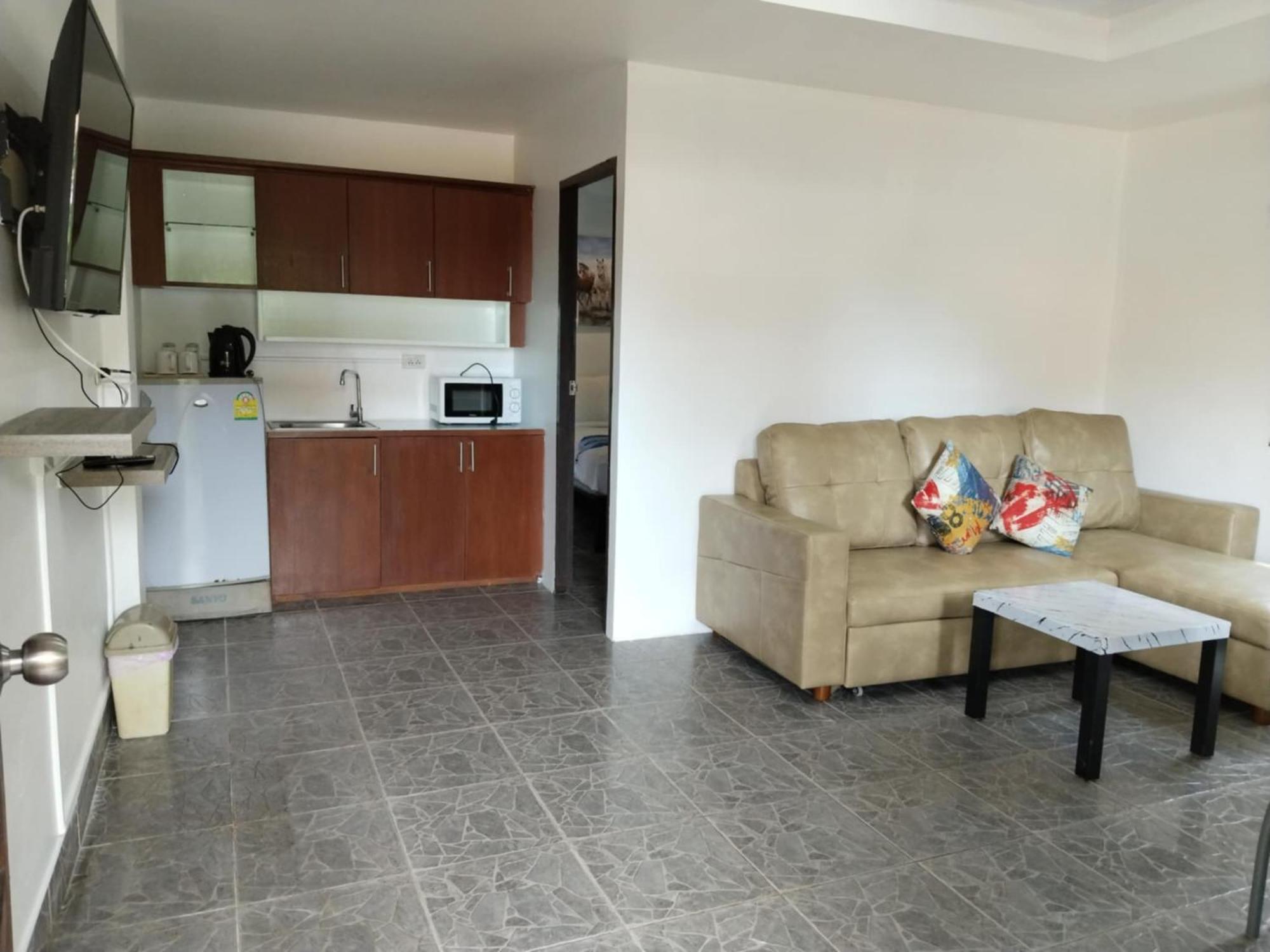 Deluxe Apartment