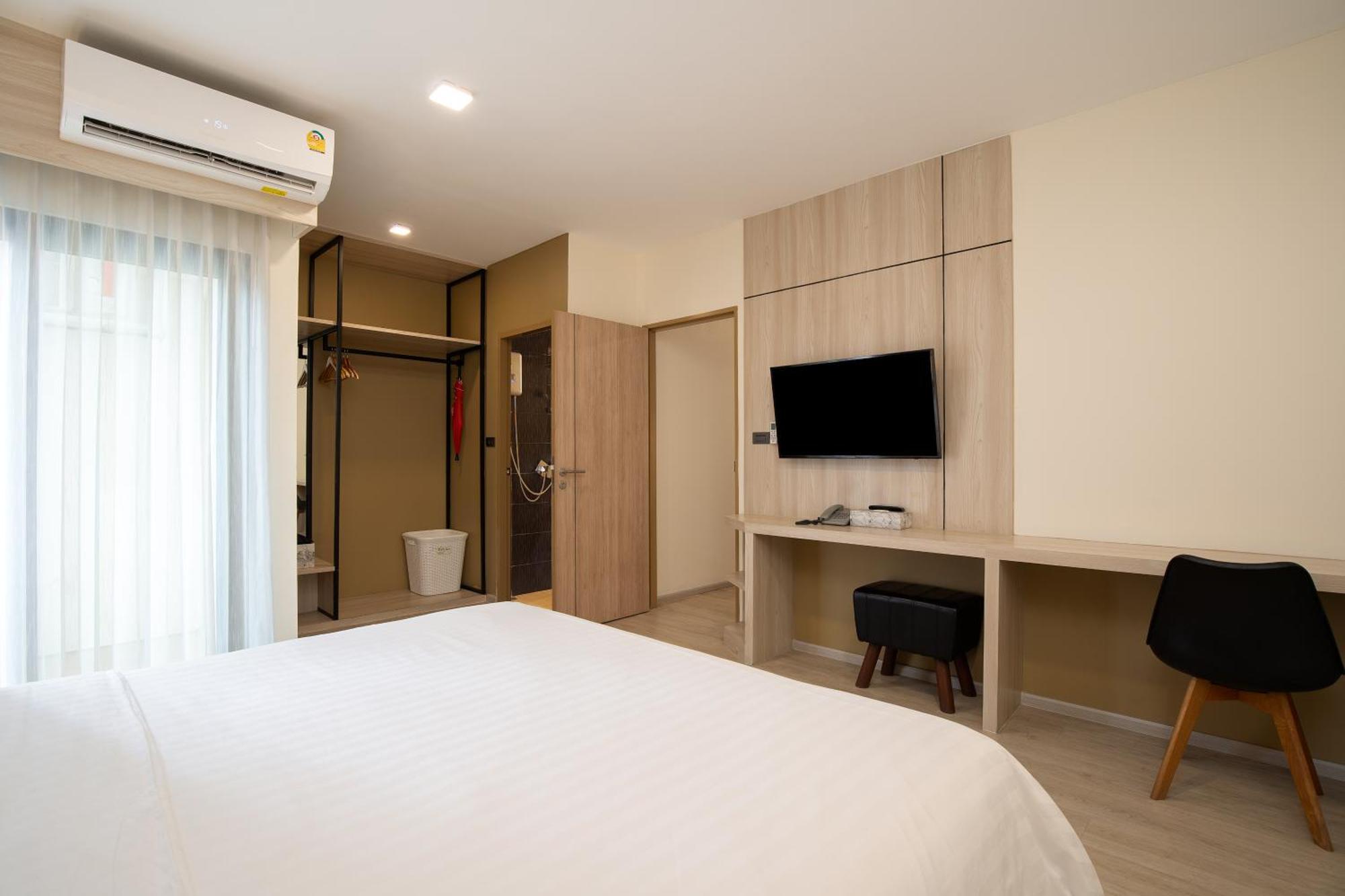 One-Bedroom Suite