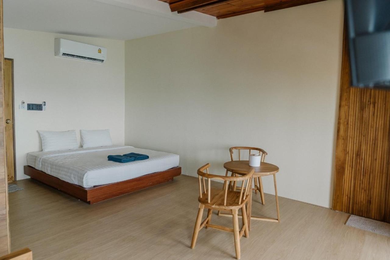 Double Room Bathtub,1614798875:JPEG