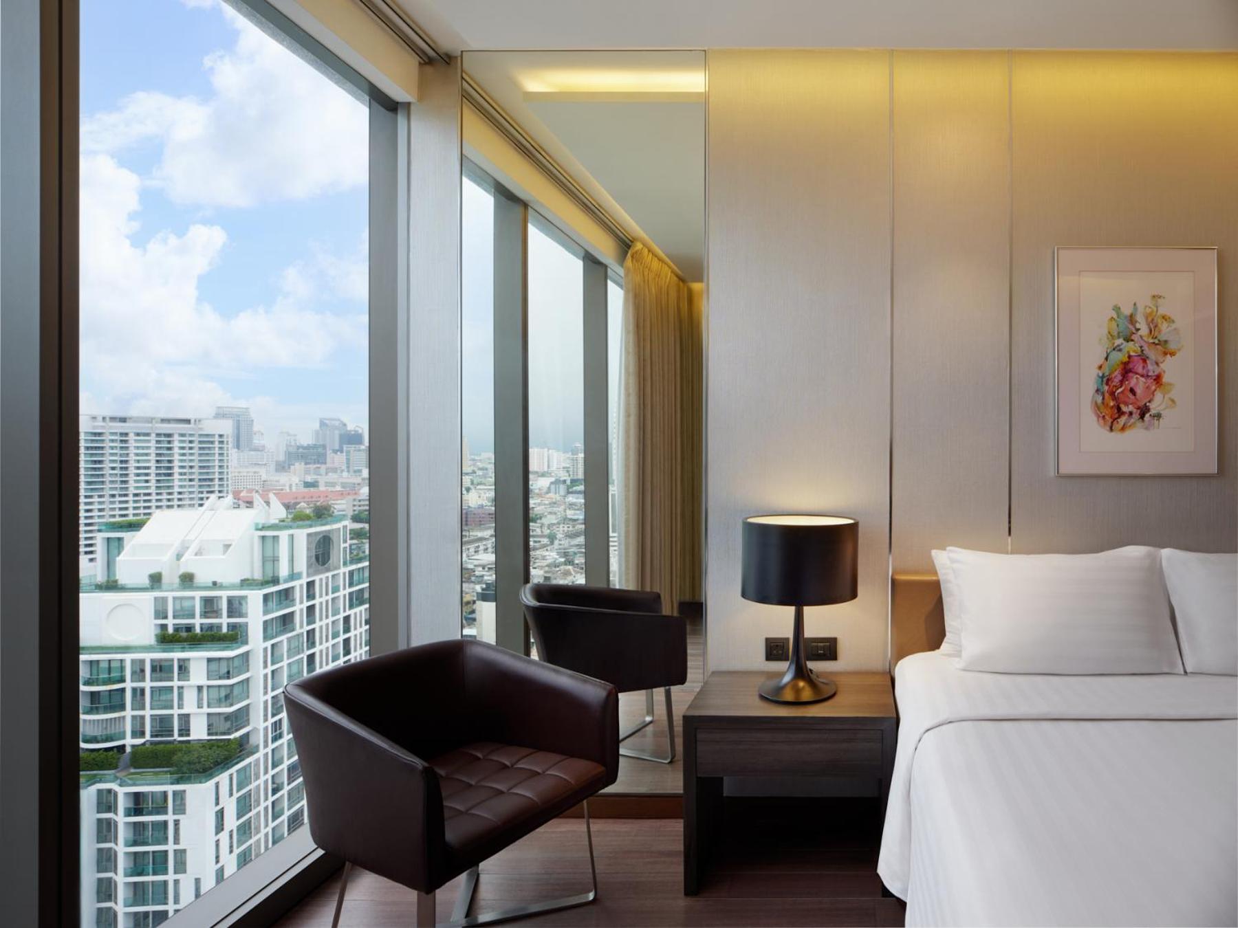 Club Double or Twin Room Lounge Access
