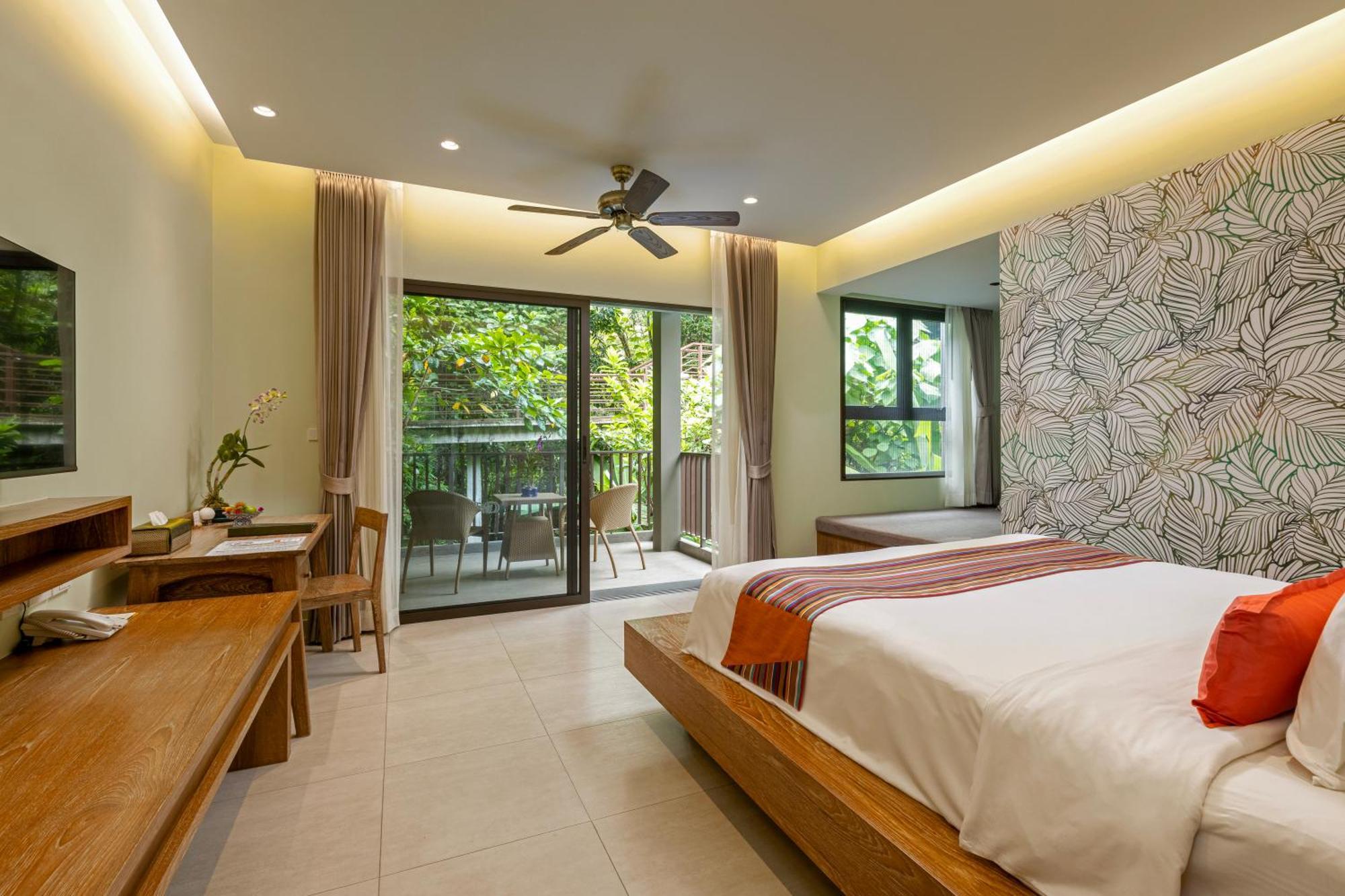 Estate Deluxe Forest Room
