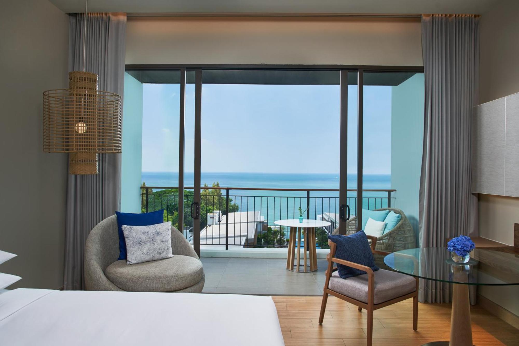 Guest Room Balcony Seaview