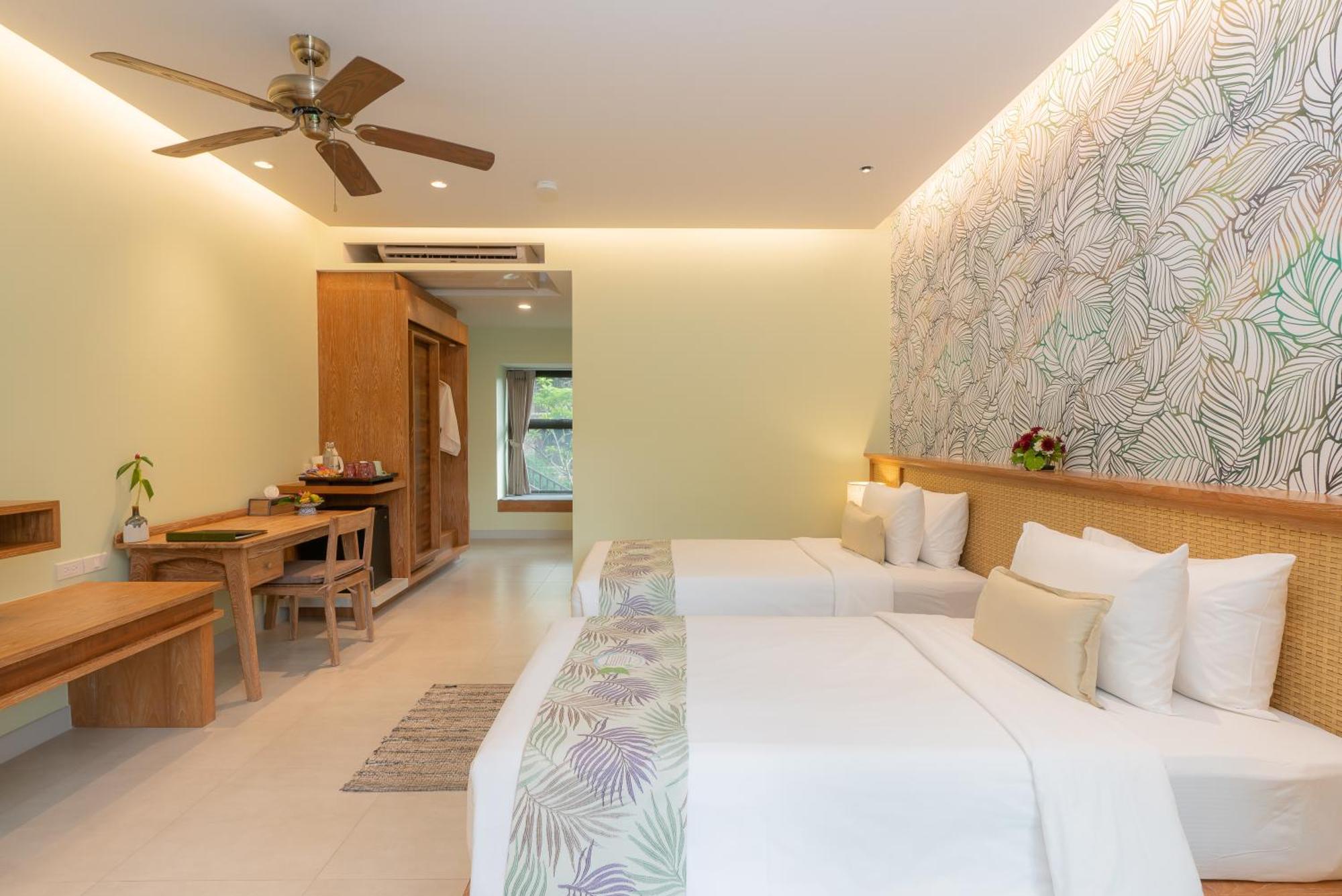 Estate Deluxe Forest Room
