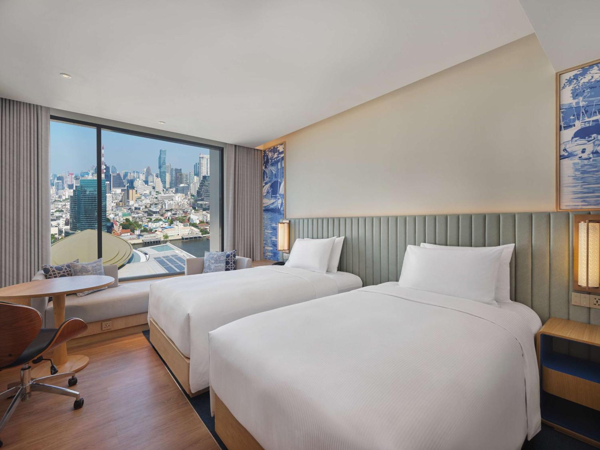 Deluxe Twin Room Partial River View
