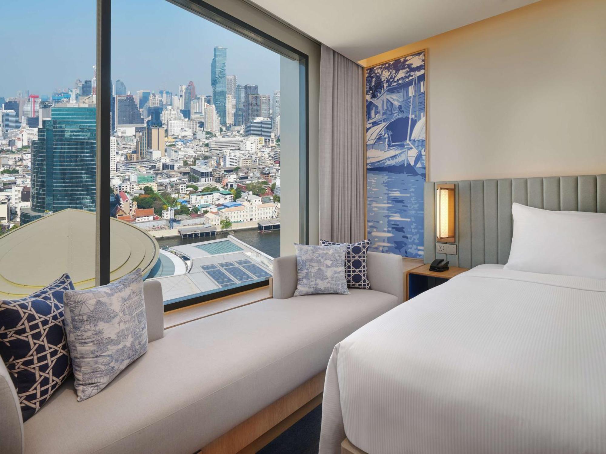 Deluxe Twin Room City View