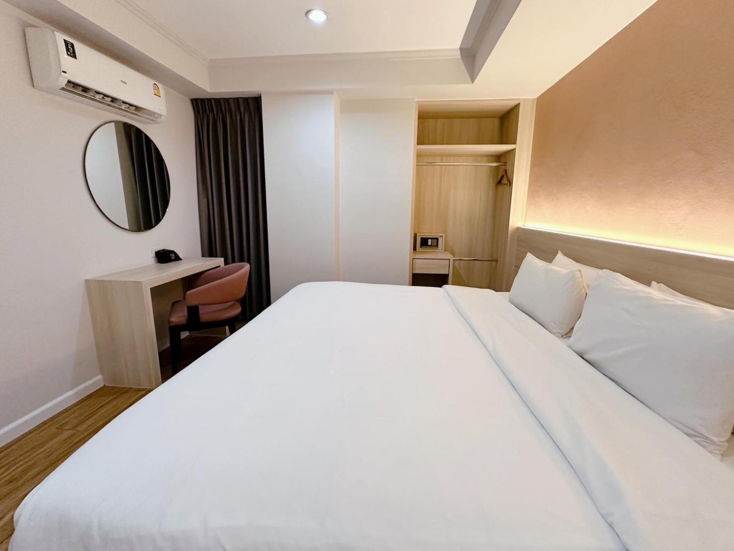 Executive Suite