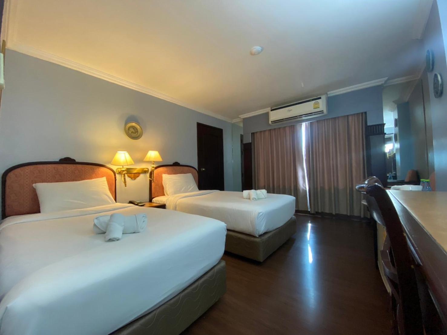 Superior Twin Room