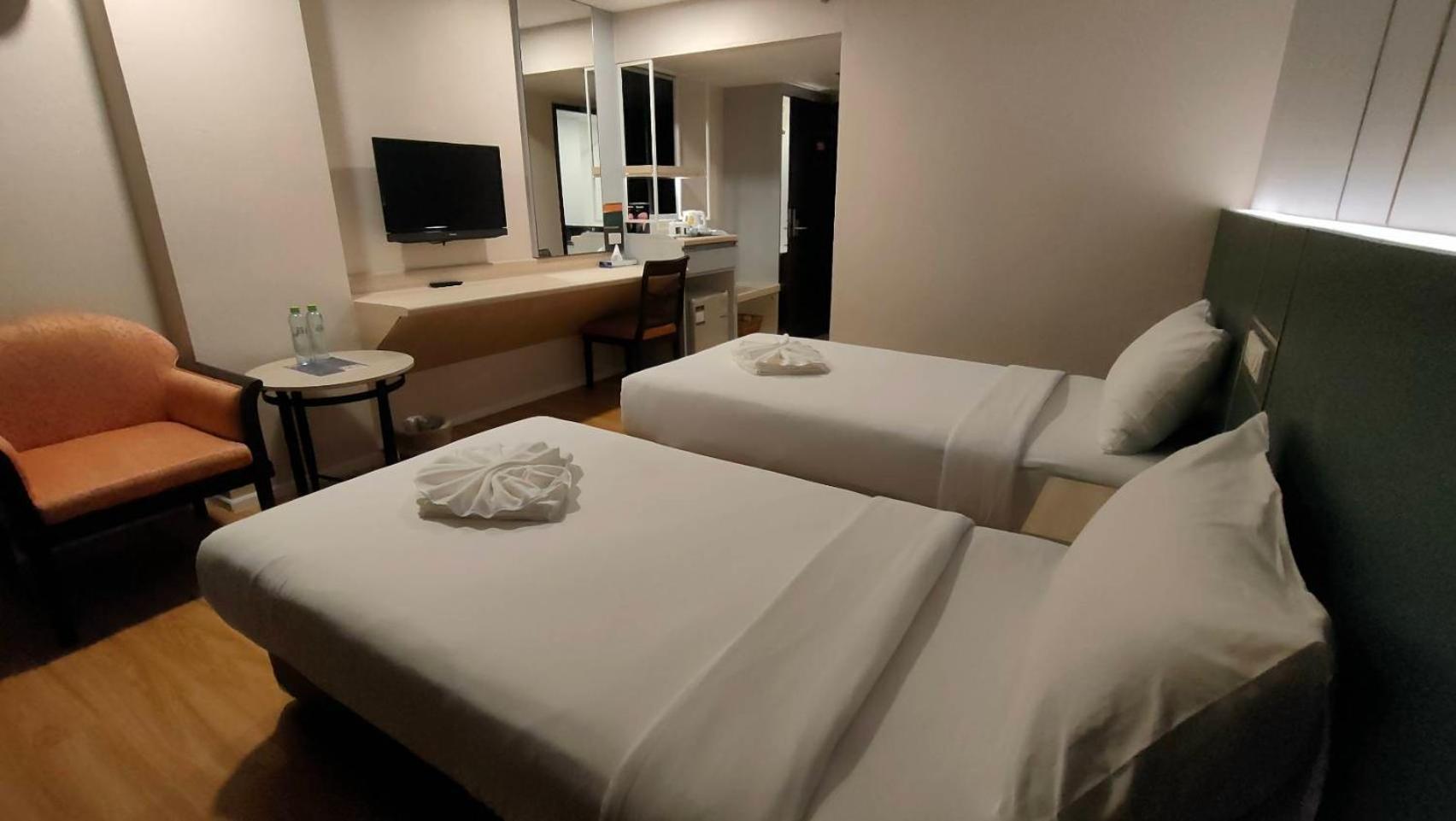 Deluxe Twin Room