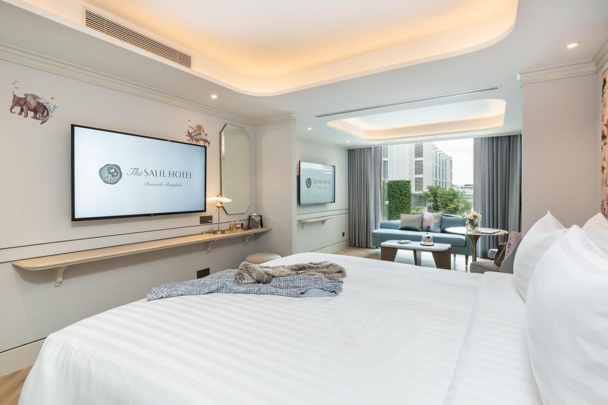 One-Bedroom River view