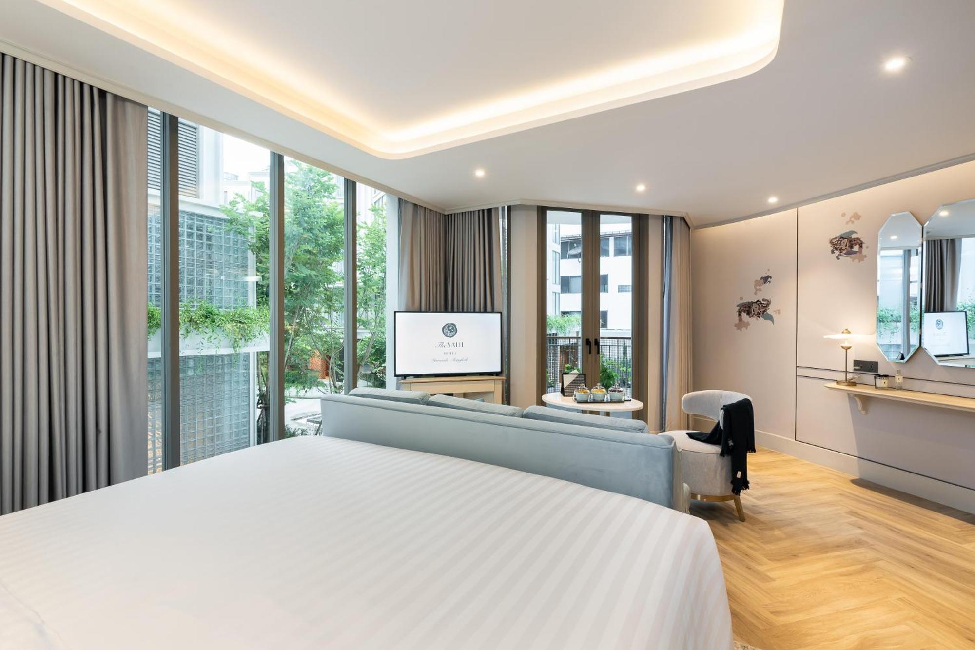 Grand Deluxe Balcony