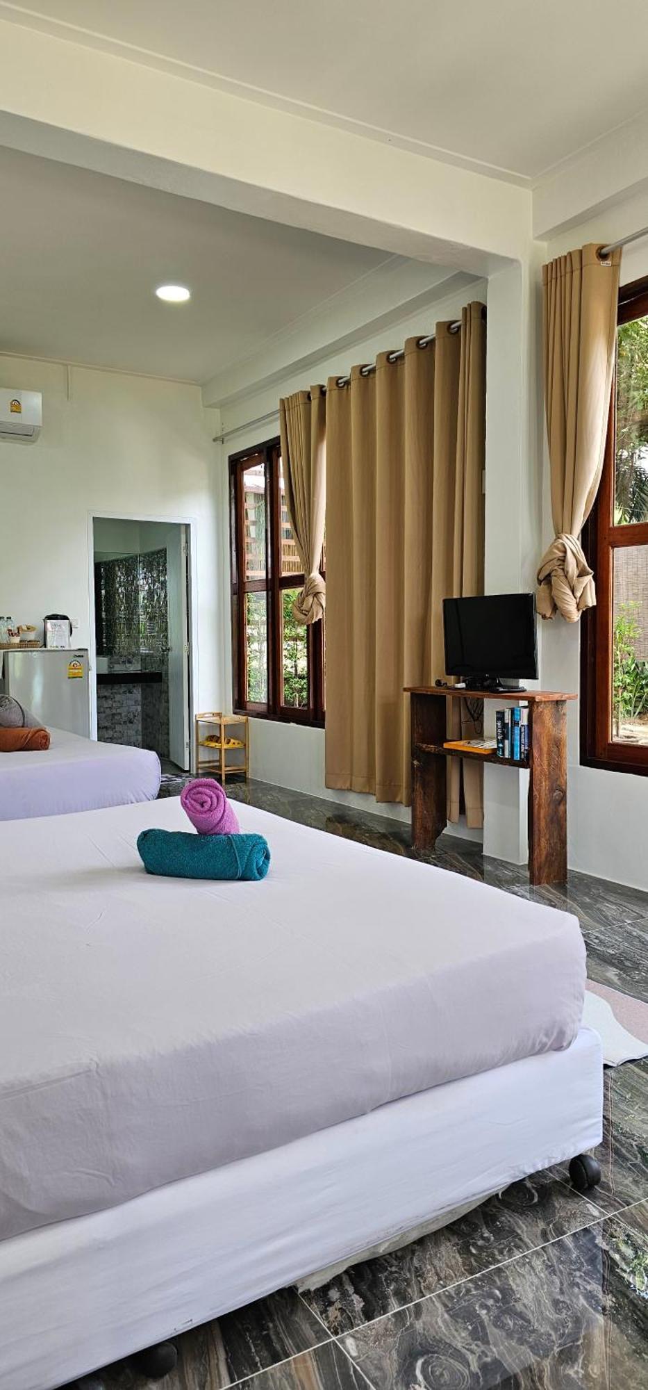 Standard Double or Twin Room Sea View