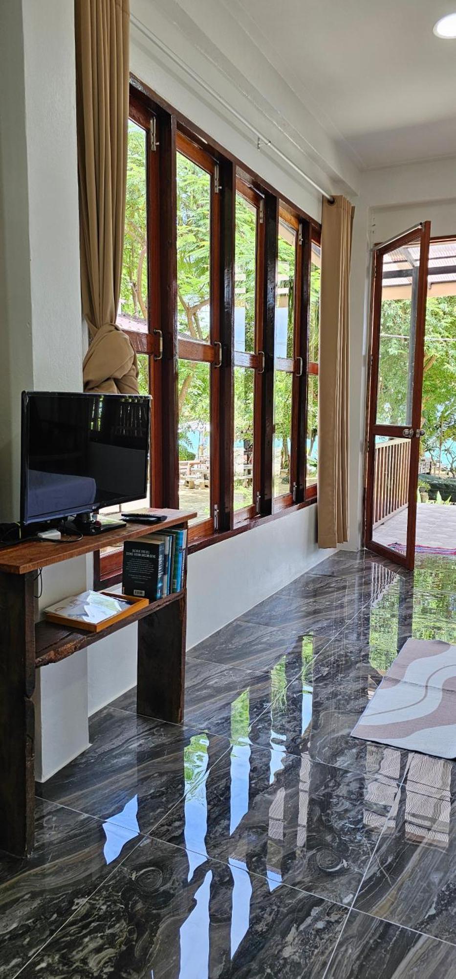 Standard Double or Twin Room Sea View