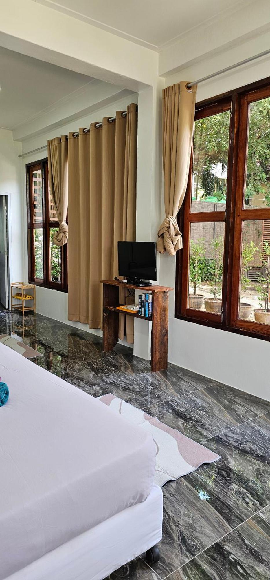 Standard Double or Twin Room Sea View