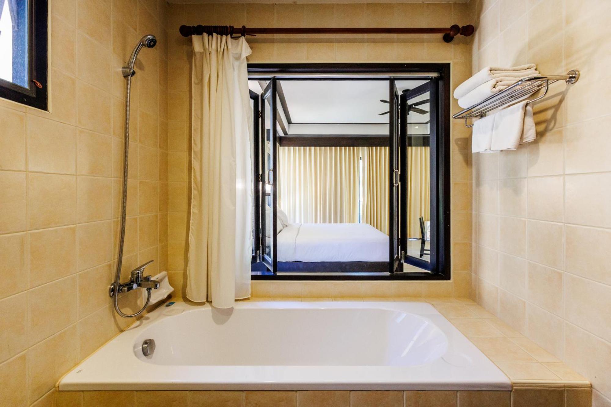 Double Room Garden View