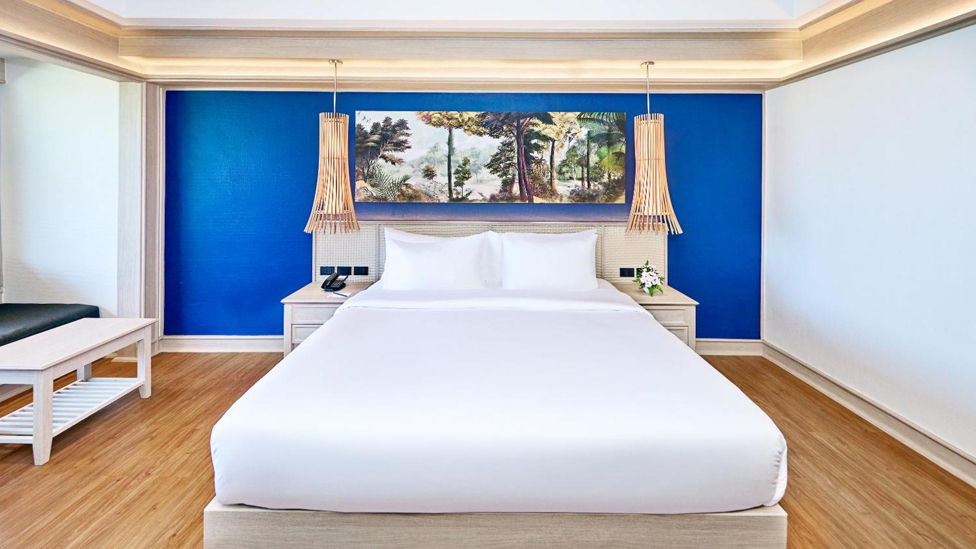 Deluxe Premier Sea View