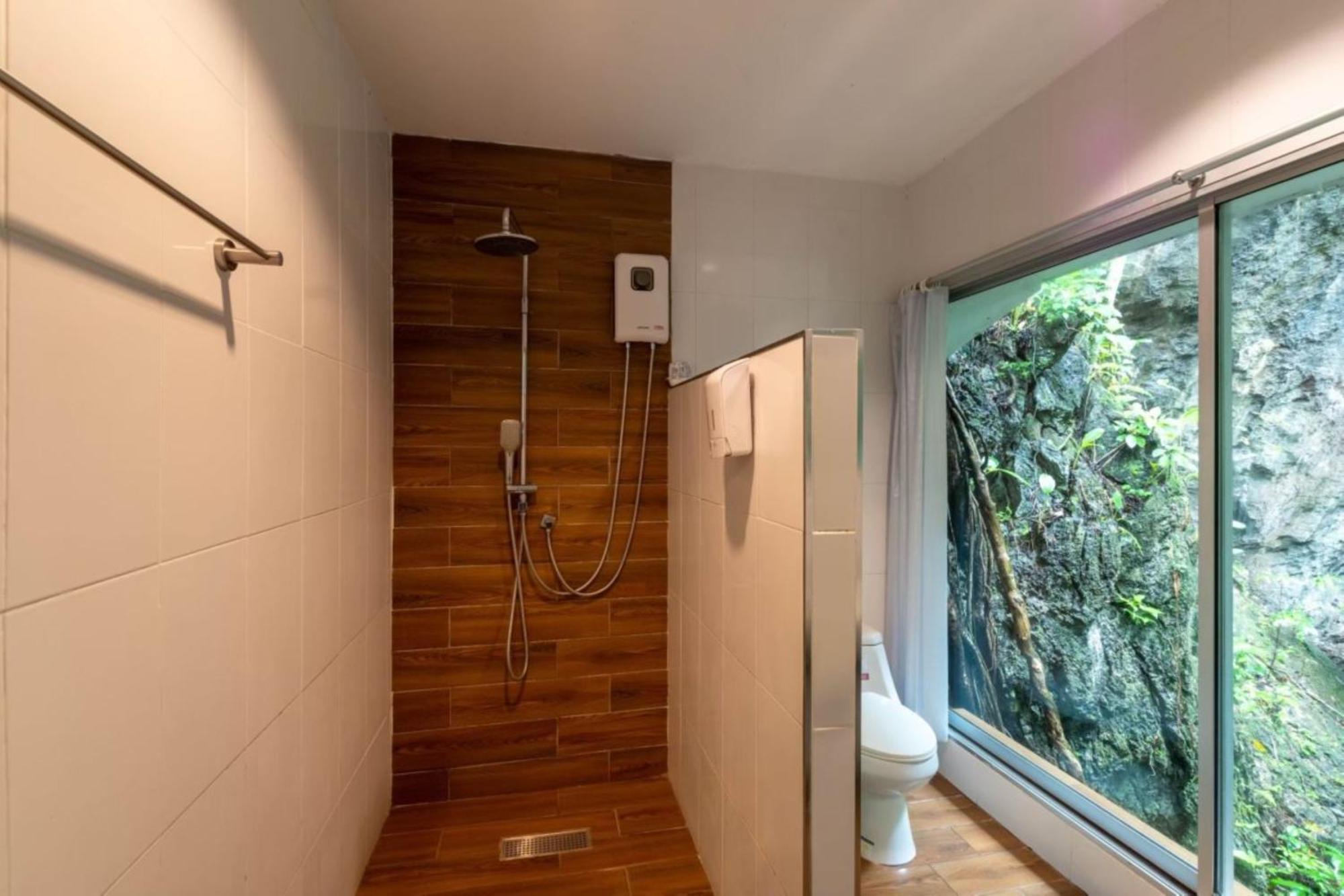 Rafflesia Family Bungalow