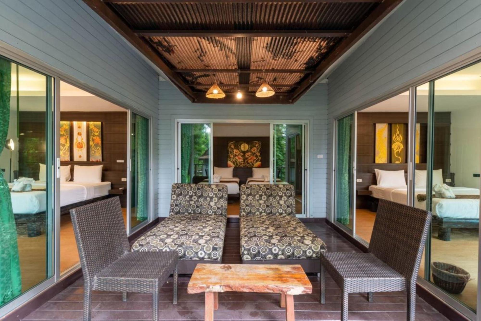 Rafflesia Family Bungalow
