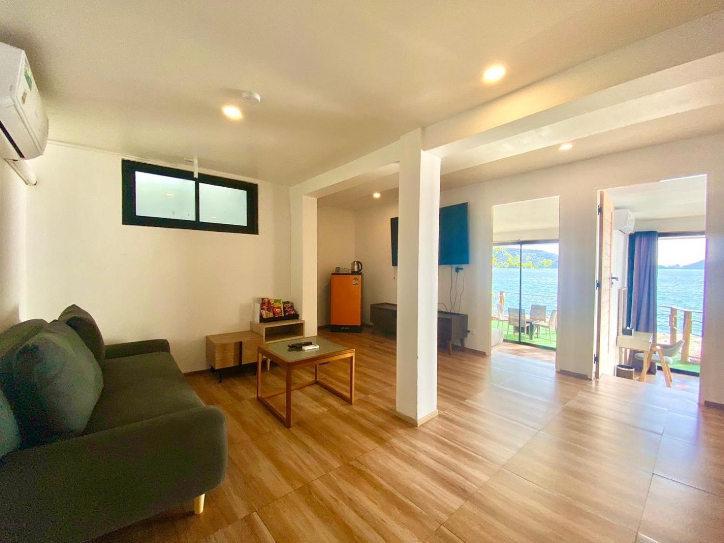 Family Room Sea View