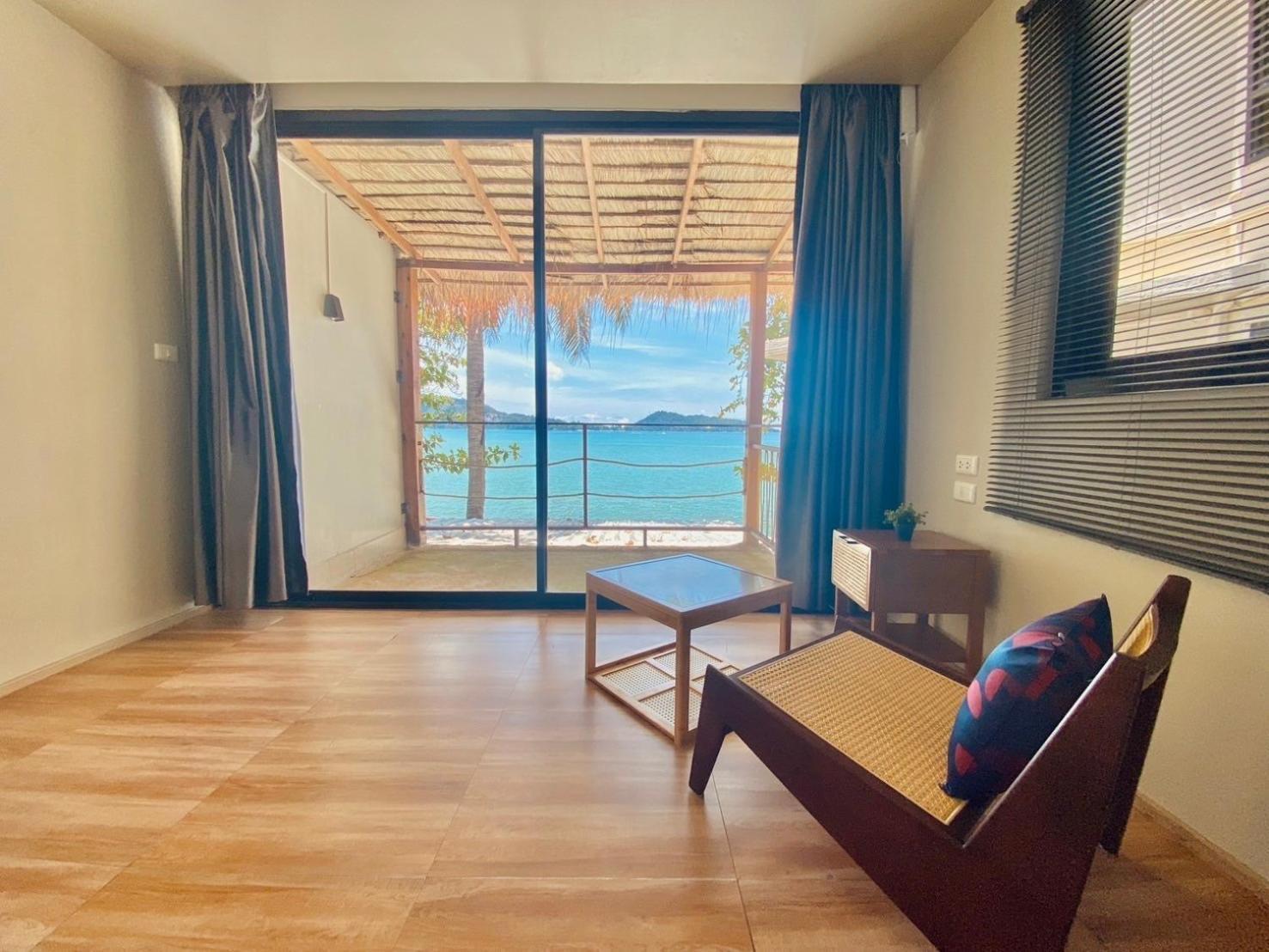 Studio Ocean View