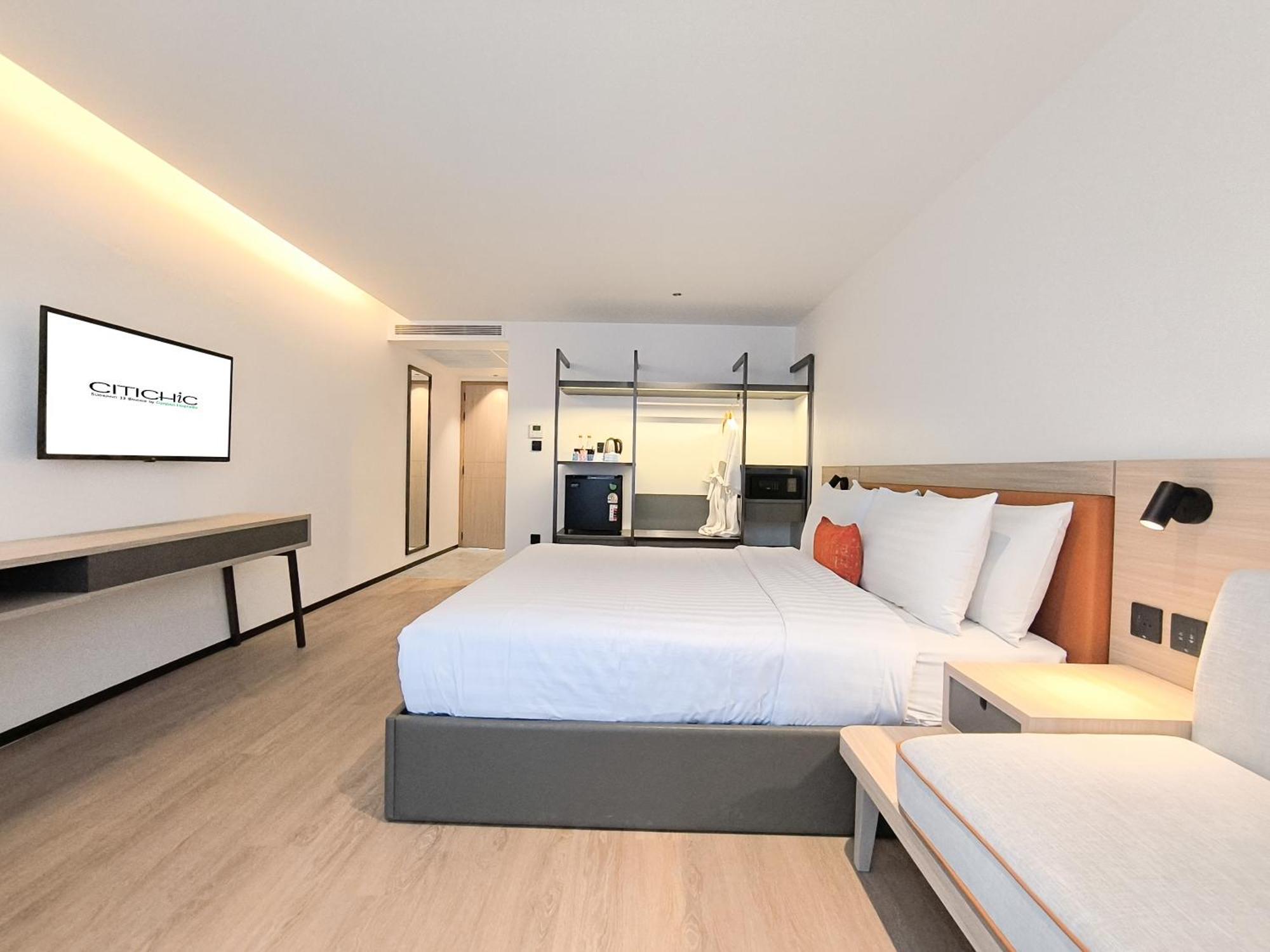 Premier Room