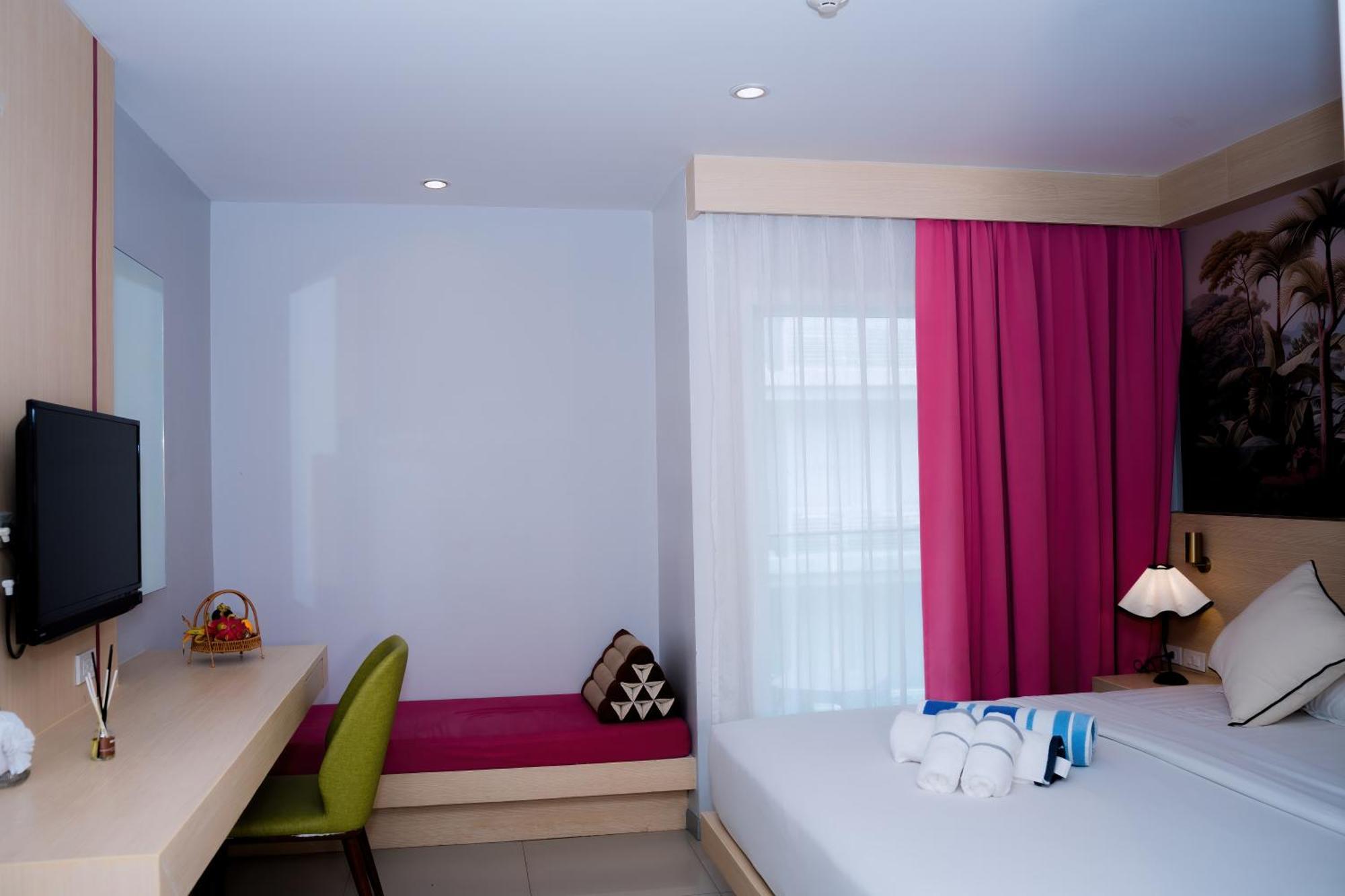Deluxe Double or Twin Room