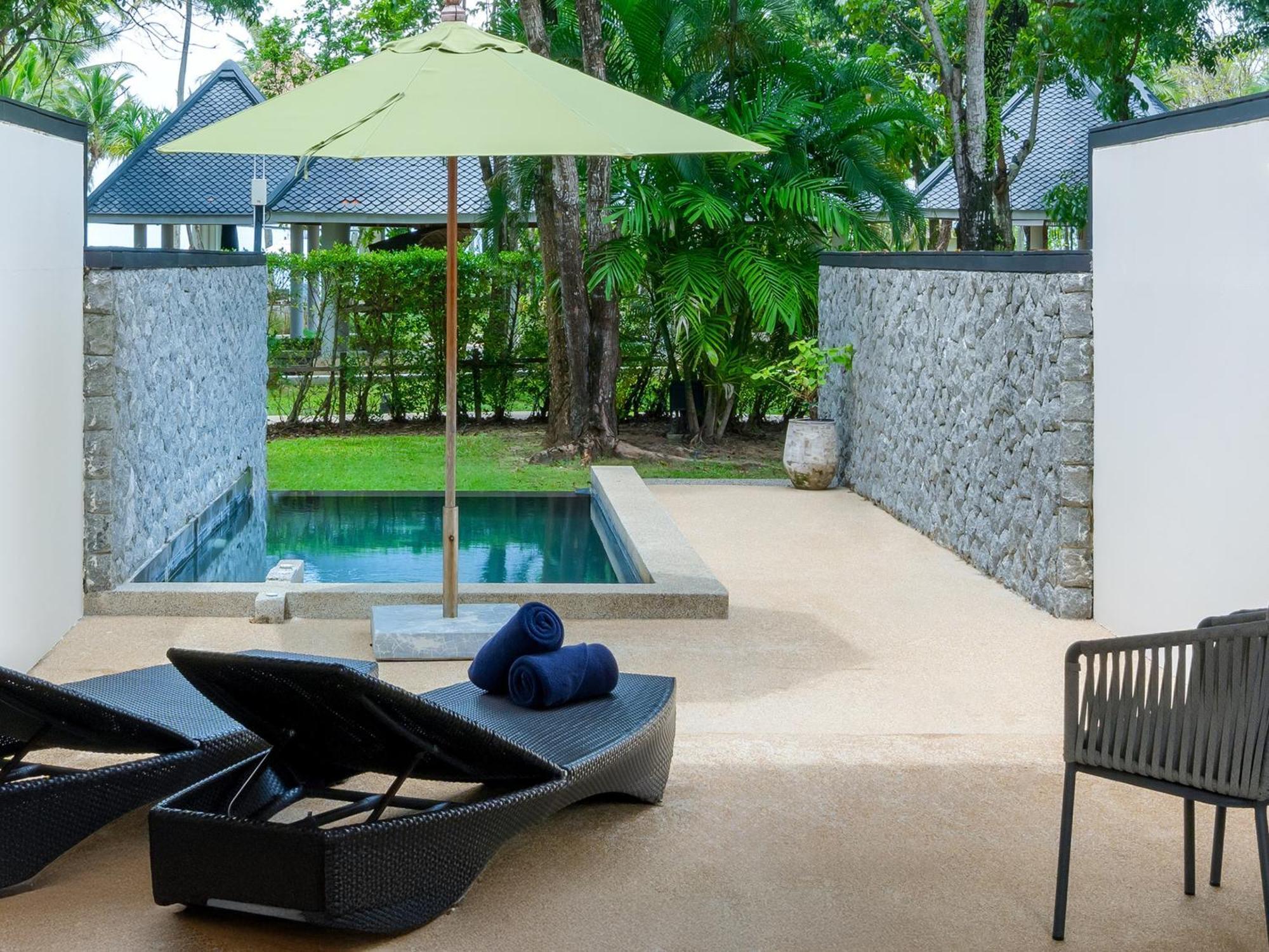 Pool Terrace Room