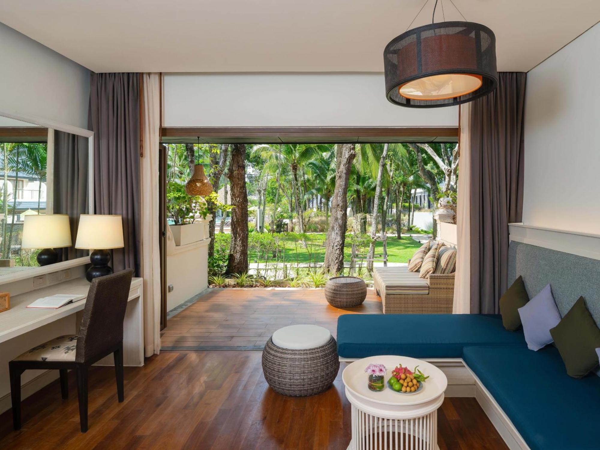 Garden Terrace Room