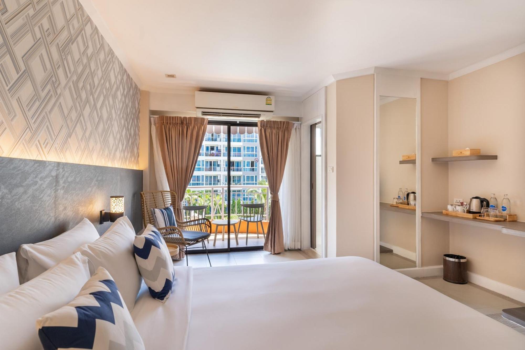 Superior Double Room Balcony