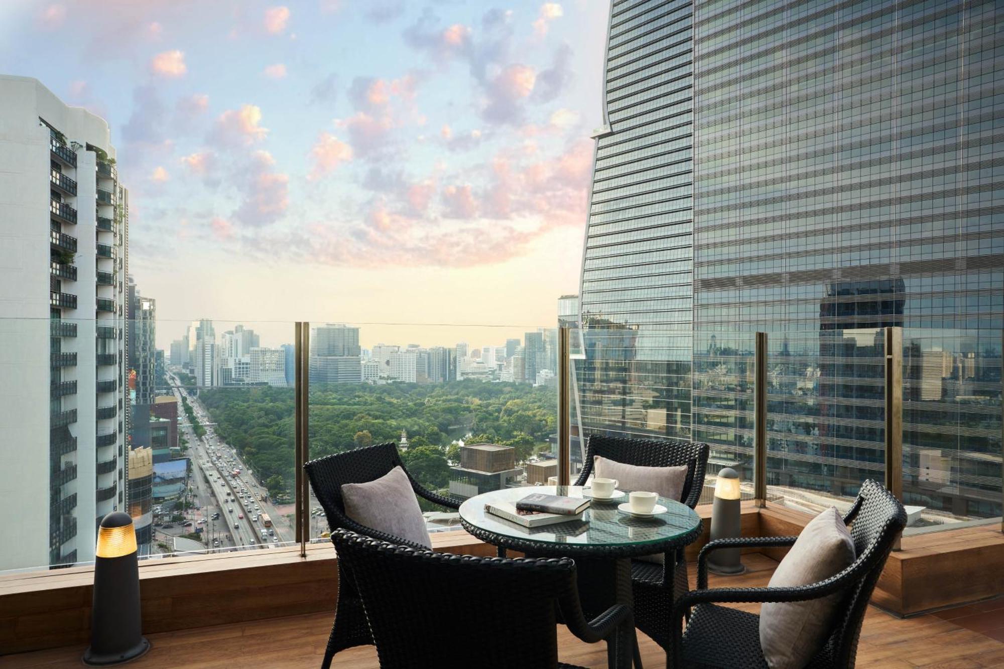 Lumpini Suite