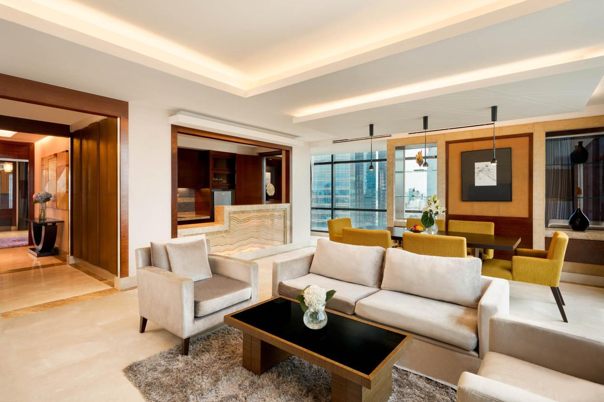 Lumpini Suite